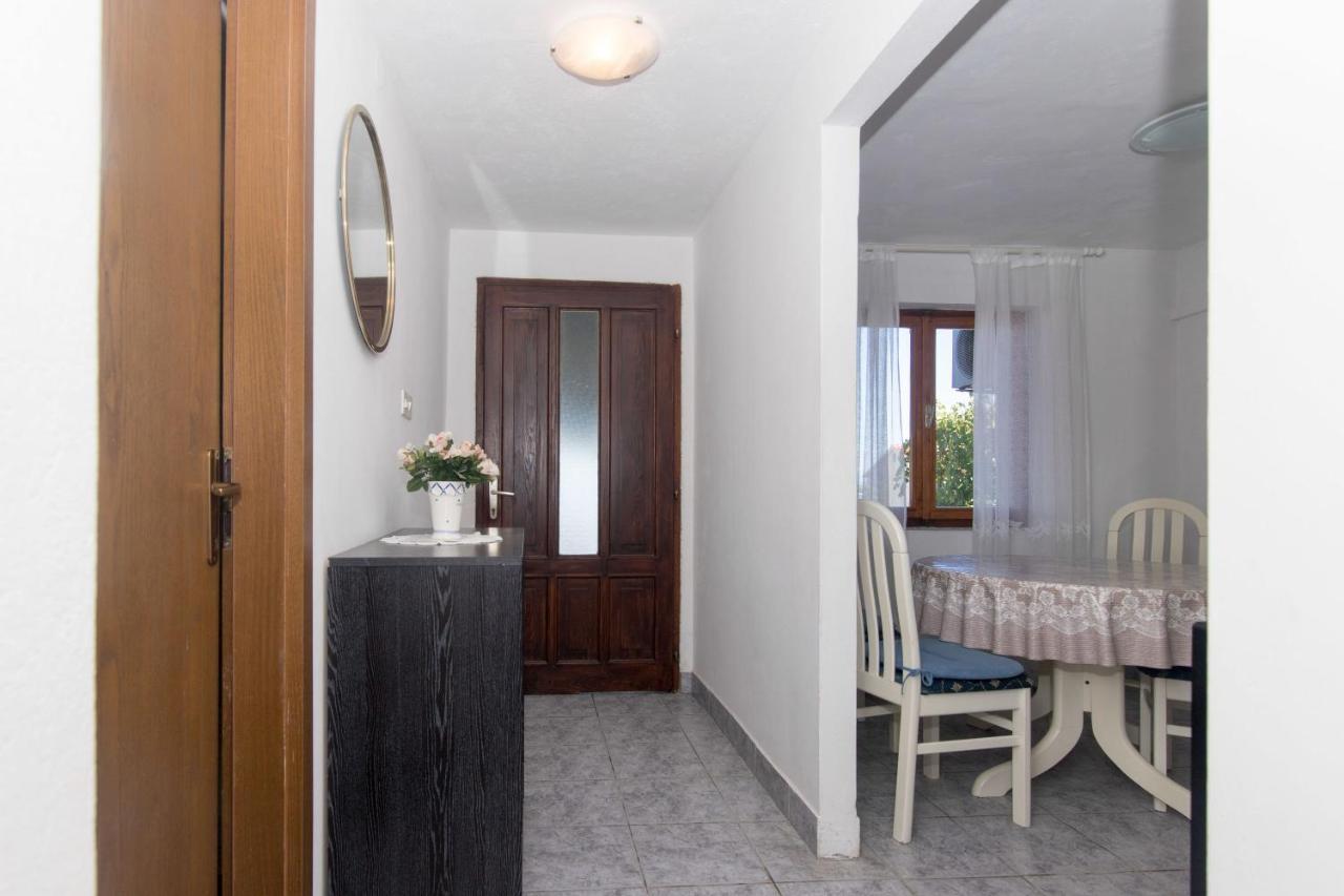 Apartments Jaksa Vis Exterior foto